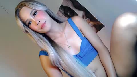 YU RI online show from April 23, 2026, 9:52 am