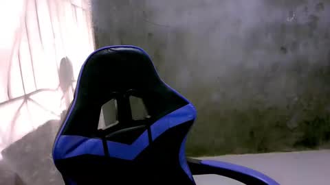 seducive_allea online show from March 17, 2026, 11:30 pm