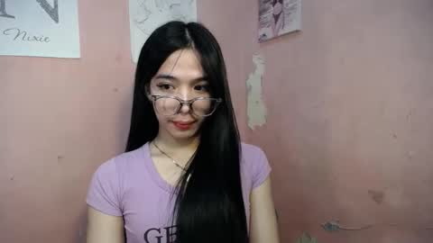 Snapshot of seductive_abia chatting on March 5, 2025, 7:06 pm JUST CALL ME ABIA online show from March 5, 2025, 7:06 pm