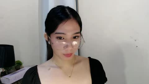 Snapshot of seductive_abia chatting on June 23, 2026, 6:44 am JUST CALL ME ABIA online show from June 23, 2026, 6:44 am