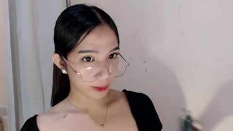 Snapshot of seductive_abia chatting on June 29, 2026, 10:37 am JUST CALL ME ABIA online show from June 29, 2026, 10:37 am