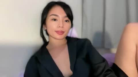 Mariaxxx online show from April 17, 2026, 5:05 pm