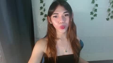 Snapshot of seductive_nessie chatting on October 17, 2025, 12:41 pm seductive_nessie online show from October 17, 2025, 12:41 pm