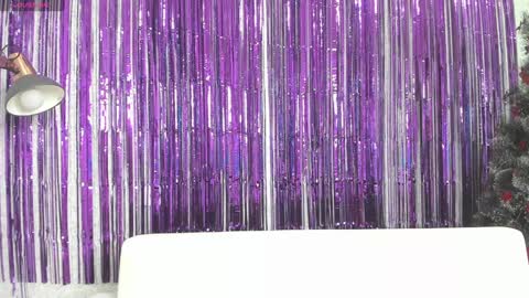 Snapshot of seductive_she_wolf chatting on January 16, 2025, 11:15 am seductive_she_wolf online show from January 16, 2025, 11:15 am