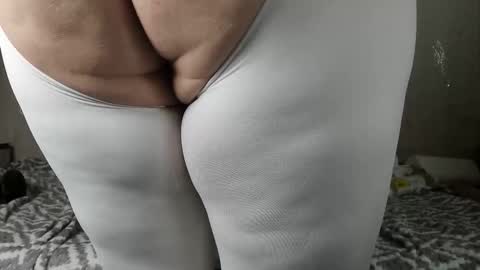 Snapshot of seductive_she_wolf chatting on September 12, 2025, 2:44 am seductive_she_wolf online show from September 12, 2025, 2:44 am