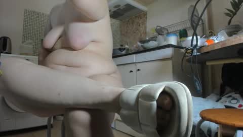 Snapshot of seductive_she_wolf chatting on November 9, 2025, 1:42 pm seductive_she_wolf online show from November 9, 2025, 1:42 pm