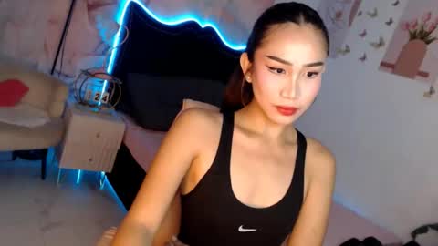 Snapshot of seductive_vana chatting on October 24, 2025, 1:13 am Vanessa online show from October 24, 2025, 1:13 am