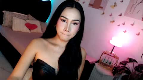 Vanessa online show from June 28, 2026, 9:59 am