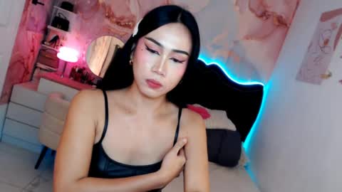 Vanessa online show from July 9, 2026, 12:15 am