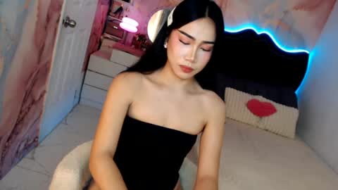 Vanessa online show from July 23, 2026, 12:35 am