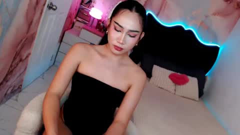 Vanessa online show from July 30, 2026, 6:07 pm