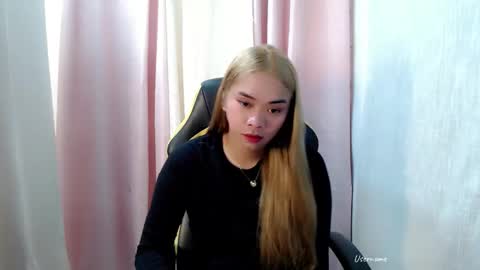 Snapshot of seductive_zyra chatting on May 22, 2026, 9:37 am seductive_zyra online show from May 22, 2026, 9:37 am