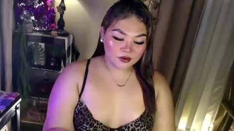 Snapshot of seductivecurvesxxx chatting on June 24, 2026, 3:55 pm Its me Jazzi online show from June 24, 2026, 3:55 pm