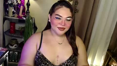 Snapshot of seductivecurvesxxx chatting on July 7, 2026, 7:29 pm Its me Jazzi online show from July 7, 2026, 7:29 pm