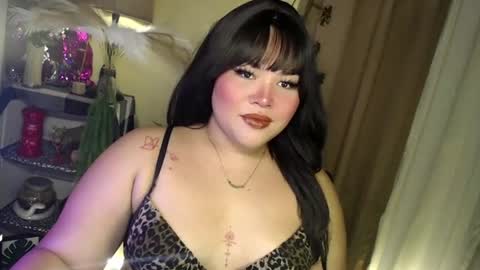 Snapshot of seductivecurvesxxx chatting on July 27, 2026, 5:42 pm Its me Jazzi online show from July 27, 2026, 5:42 pm
