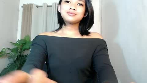 Snapshot of seductivedeluxe69 chatting on May 19, 2026, 5:36 am Deluxe online show from May 19, 2026, 5:36 am
