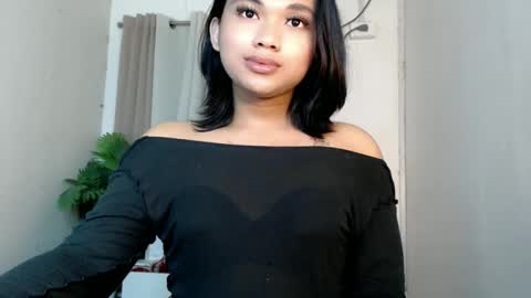 Snapshot of seductivedeluxe69 chatting on May 29, 2026, 6:06 pm Deluxe online show from May 29, 2026, 6:06 pm