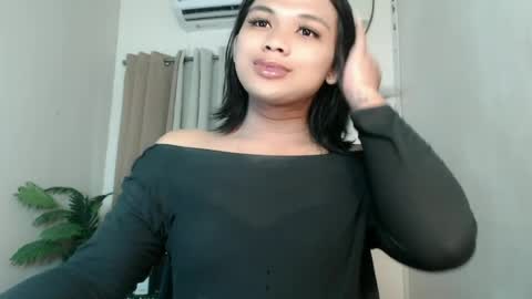 Snapshot of seductivedeluxe69 chatting on June 14, 2026, 4:58 am Deluxe online show from June 14, 2026, 4:58 am