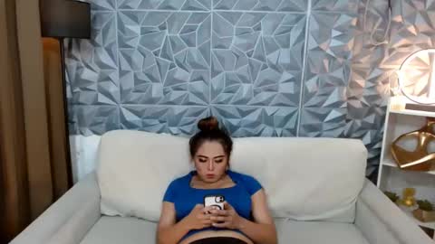 Lala online show from February 18, 2025, 7:09 pm
