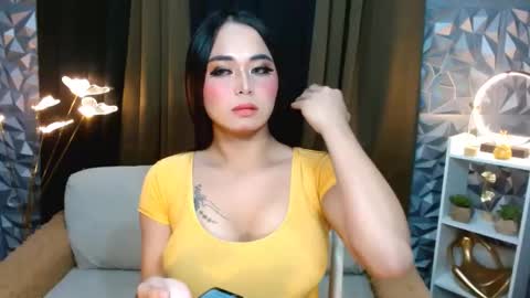 Lala online show from September 13, 2025, 3:12 pm