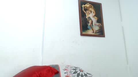 Snapshot of seductivespellvagina80 chatting on January 7, 2025, 12:41 pm Estefany online show from January 7, 2025, 12:41 pm