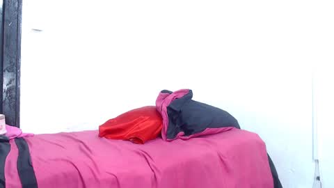 Snapshot of seductivespellvagina80 chatting on March 7, 2025, 12:45 pm Estefany online show from March 7, 2025, 12:45 pm