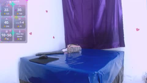 Snapshot of seductivespellvagina80 chatting on November 24, 2025, 1:11 pm Estefany online show from November 24, 2025, 1:11 pm