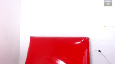 Snapshot of seductivespellvagina80 chatting on April 9, 2026, 7:19 pm Estefany online show from April 9, 2026, 7:19 pm