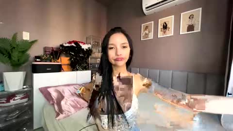 Stacie online show from March 29, 2026, 8:47 am