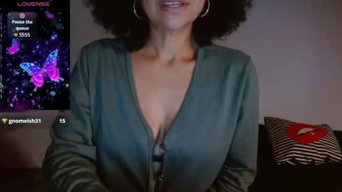 seductress_malia online show from July 14, 2026, 2:05 am