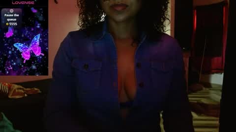 seductress_malia online show from July 24, 2026, 7:01 pm