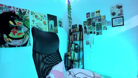 Snapshot of segismunda chatting on September 24, 2025, 12:03 am Luciana online show from September 24, 2025, 12:03 am