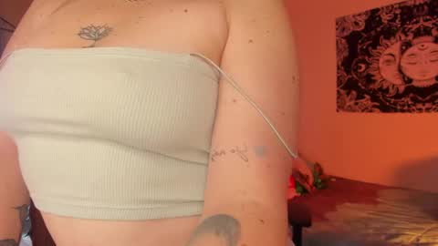 Snapshot of sejmet_5 chatting on December 24, 2024, 4:55 am Yeyis online show from December 24, 2024, 4:55 am