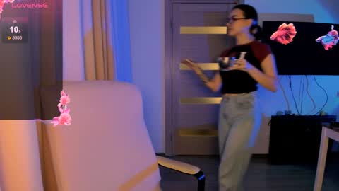 Snapshot of selectrra chatting on December 15, 2024, 6:37 pm selectrra online show from December 15, 2024, 6:37 pm