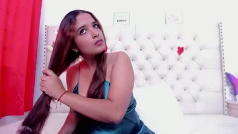 selena_beautyy online show from March 15, 2026, 7:20 pm