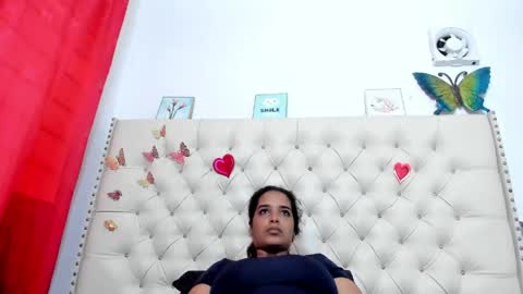 selena_beautyy online show from May 2, 2026, 7:41 pm