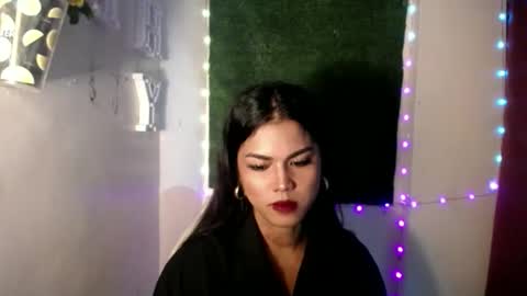 selena_fox2000 online show from May 1, 2026, 10:31 am