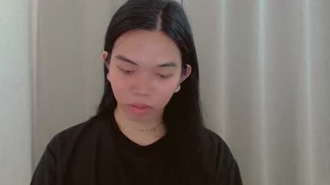 Selena online show from December 11, 2024, 1:37 am