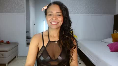 Selene online show from April 24, 2026, 1:24 pm