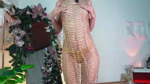  Sel Your Little butterfly  online show from December 20, 2025, 11:01 pm