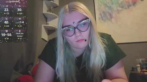 Selene online show from March 15, 2026, 9:43 pm