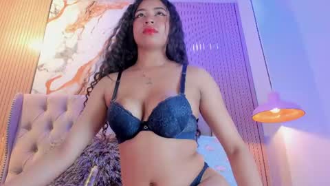 Snapshot of seleneflame chatting on June 10, 2026, 7:02 pm selene online show from June 10, 2026, 7:02 pm