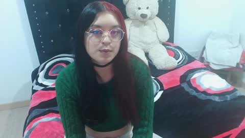 Snapshot of seleneg chatting on December 29, 2024, 12:09 am Selene G online show from December 29, 2024, 12:09 am