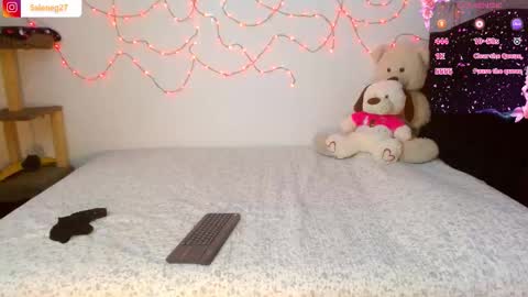 Selene G  online show from February 27, 2026, 5:18 am