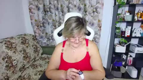 Selenna online show from January 4, 2025, 12:59 am