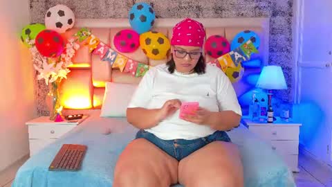Selenna Cooper online show from June 12, 2026, 11:53 am