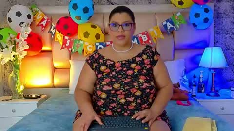 Selenna Cooper online show from June 18, 2026, 11:58 am