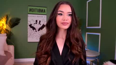 Snapshot of selennevoss chatting on July 4, 2026, 8:31 am Selenne online show from July 4, 2026, 8:31 am