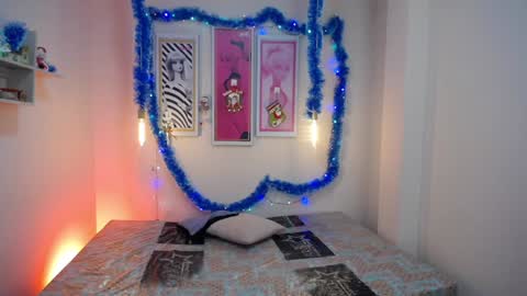 Snapshot of seleny_fitness chatting on December 24, 2024, 12:11 pm Mayte online show from December 24, 2024, 12:11 pm