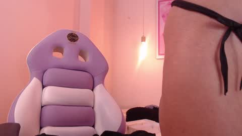 Snapshot of seleny_fitness chatting on February 6, 2025, 4:25 pm Mayte online show from February 6, 2025, 4:25 pm